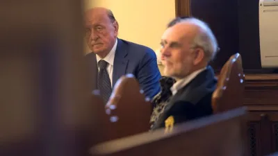 Condenaron al ex presidente del Banco del Vaticano a casi 9 años de prisión