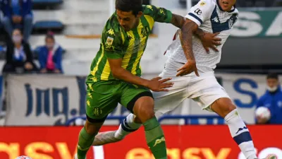 Fútbol: Vélez pisó firme en su debut y superó a Aldosivi en Liniers