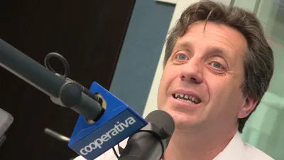 Mauricio Weibel, periodista chileno