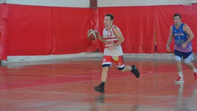 Básquet: Quique Club lanzó un torneo solidario para la renovación de su piso deportivo