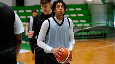 Xavier Carreras: “Mientras más encuentros juguemos, mejor vamos a llegar al torneo”