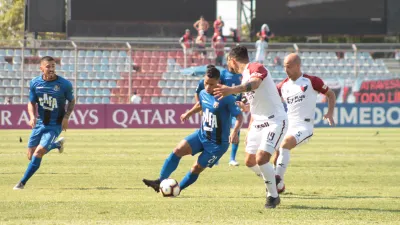 Copa Sudamericana: Colón de Santa Fe perdió sobre la hora en Venezuela