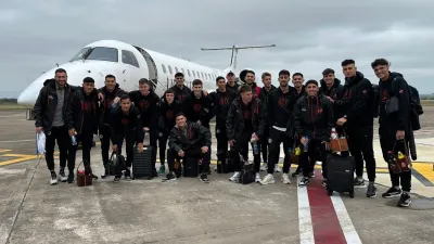 Patronato viajó en avión