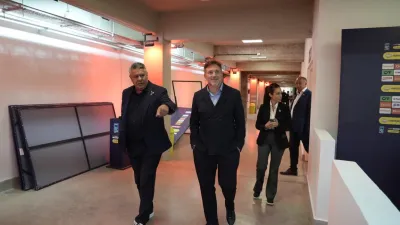 Tapia y Domínguez